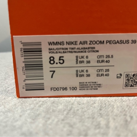 Nike Air Zoom Pegasus 39 Sail/Citron Tint Women’s Shoe Size 8.5 FD0796-100 - Picture 11 of 11